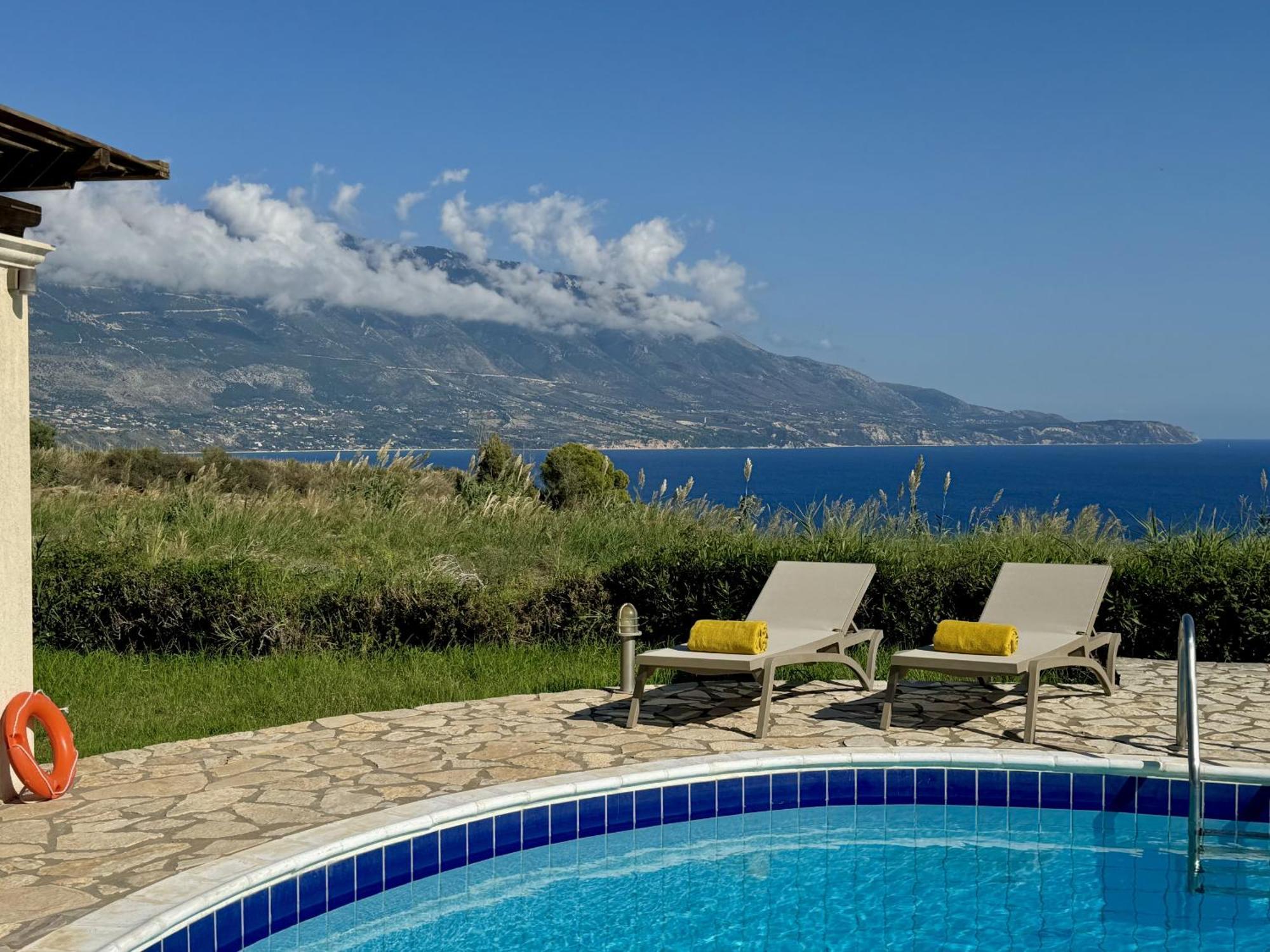 Villa Neptune Livathos  Exterior foto